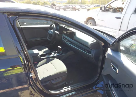 2025 Kia K4 Lxs from USA, damaged, VIN 3KPFT4DEXSE165319